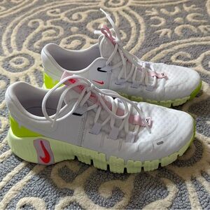 Women Nike Free Metcon 5 Size 8.5